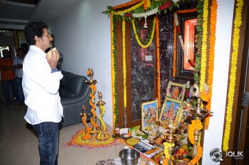 Dikkulu Choodaku Ramayya Movie Opening